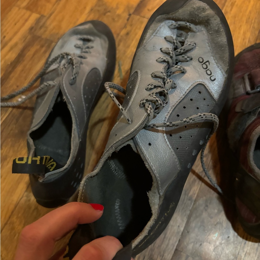 Climbing shoes